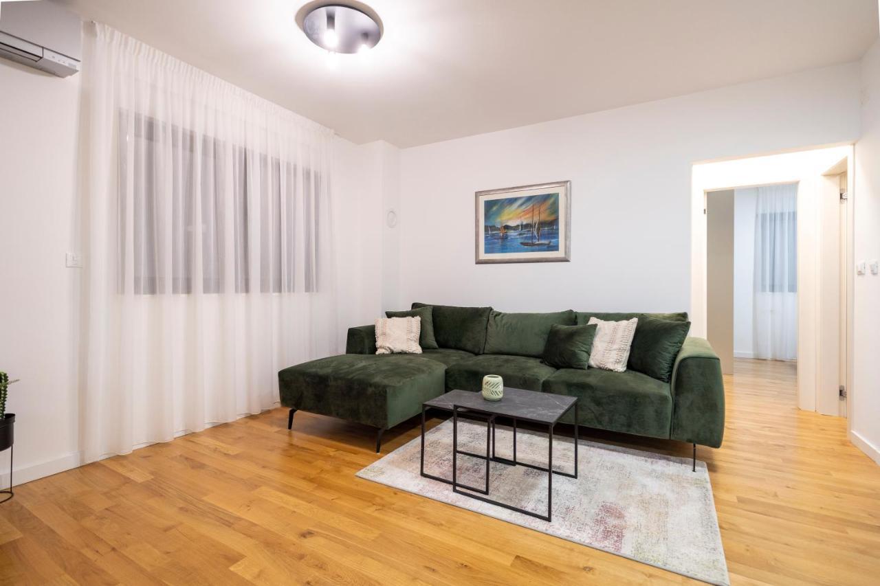 Appartement Mistral Retreat Zadar Extérieur photo