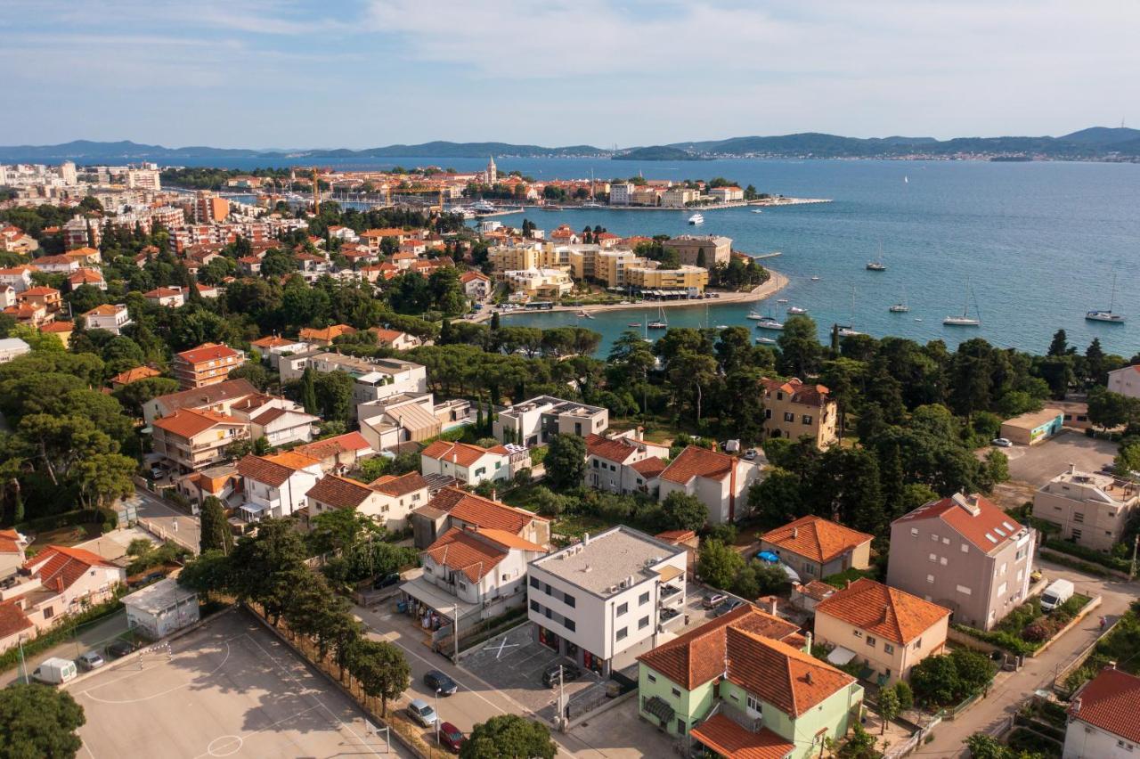 Appartement Mistral Retreat Zadar Extérieur photo