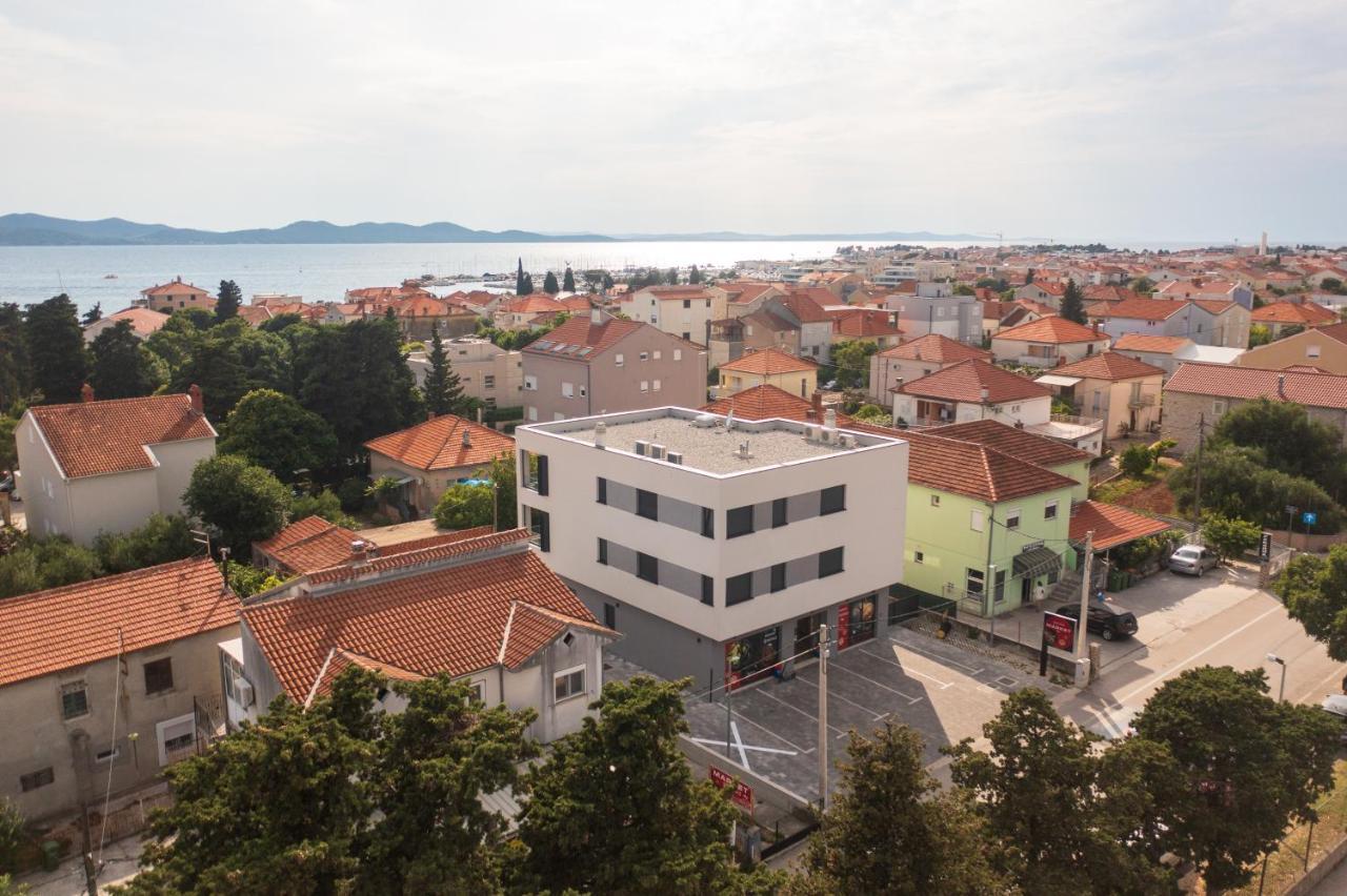 Appartement Mistral Retreat Zadar Extérieur photo