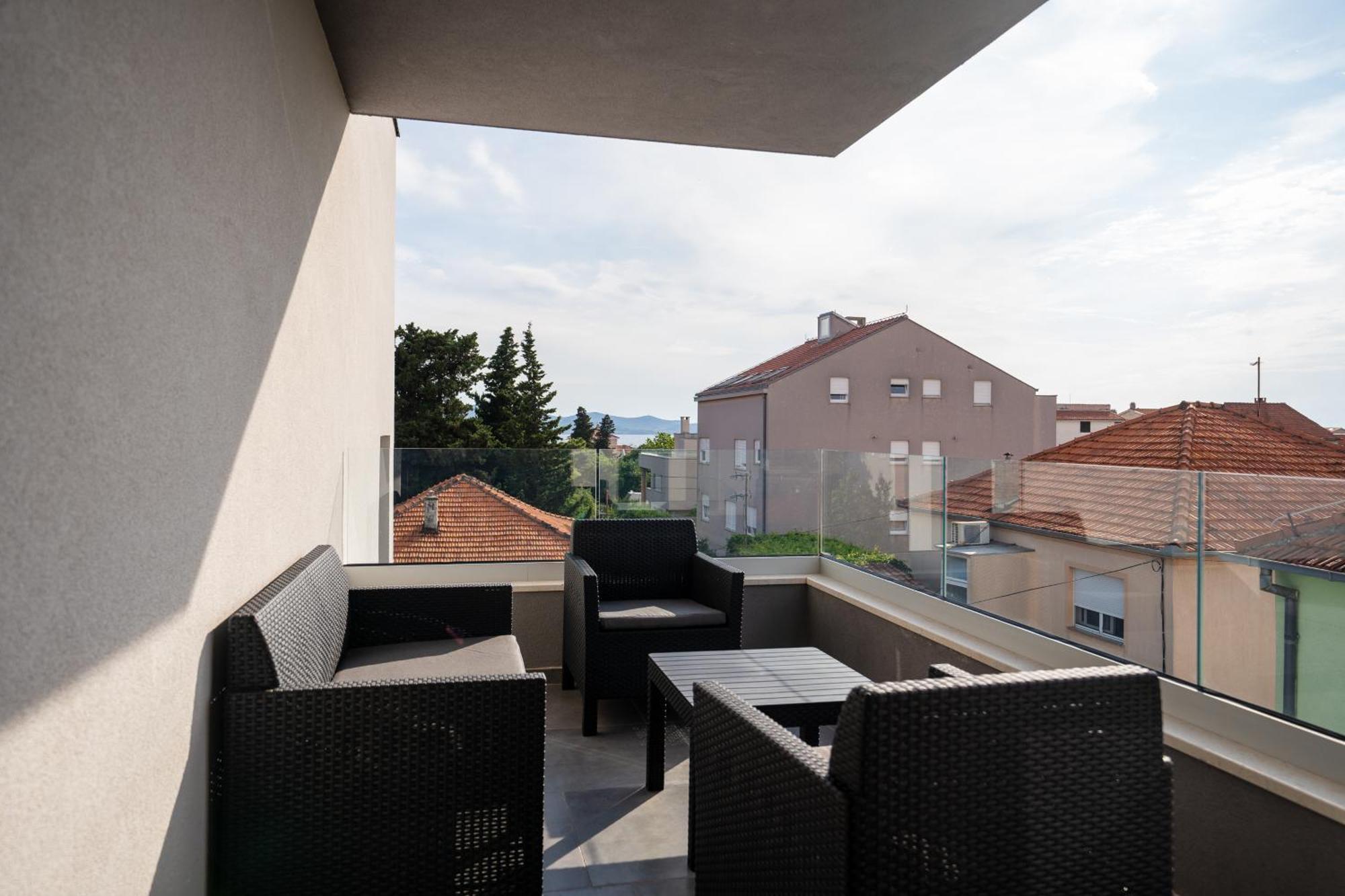 Appartement Mistral Retreat Zadar Extérieur photo
