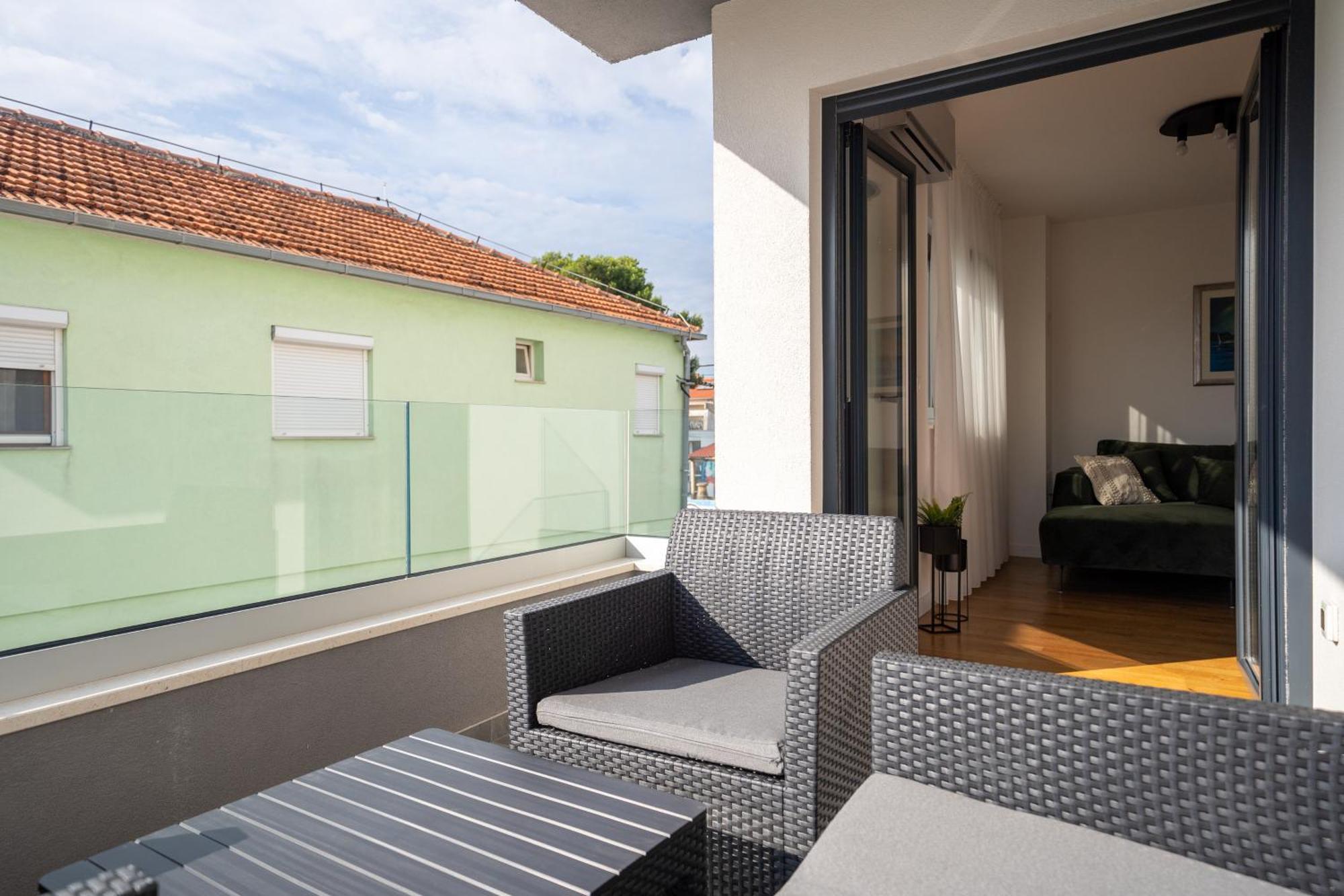 Appartement Mistral Retreat Zadar Extérieur photo